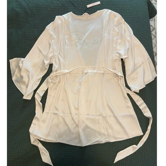 NEW Bride Embellished Satin Short Robe, Victoria’s Secret - Picture 3 of 11